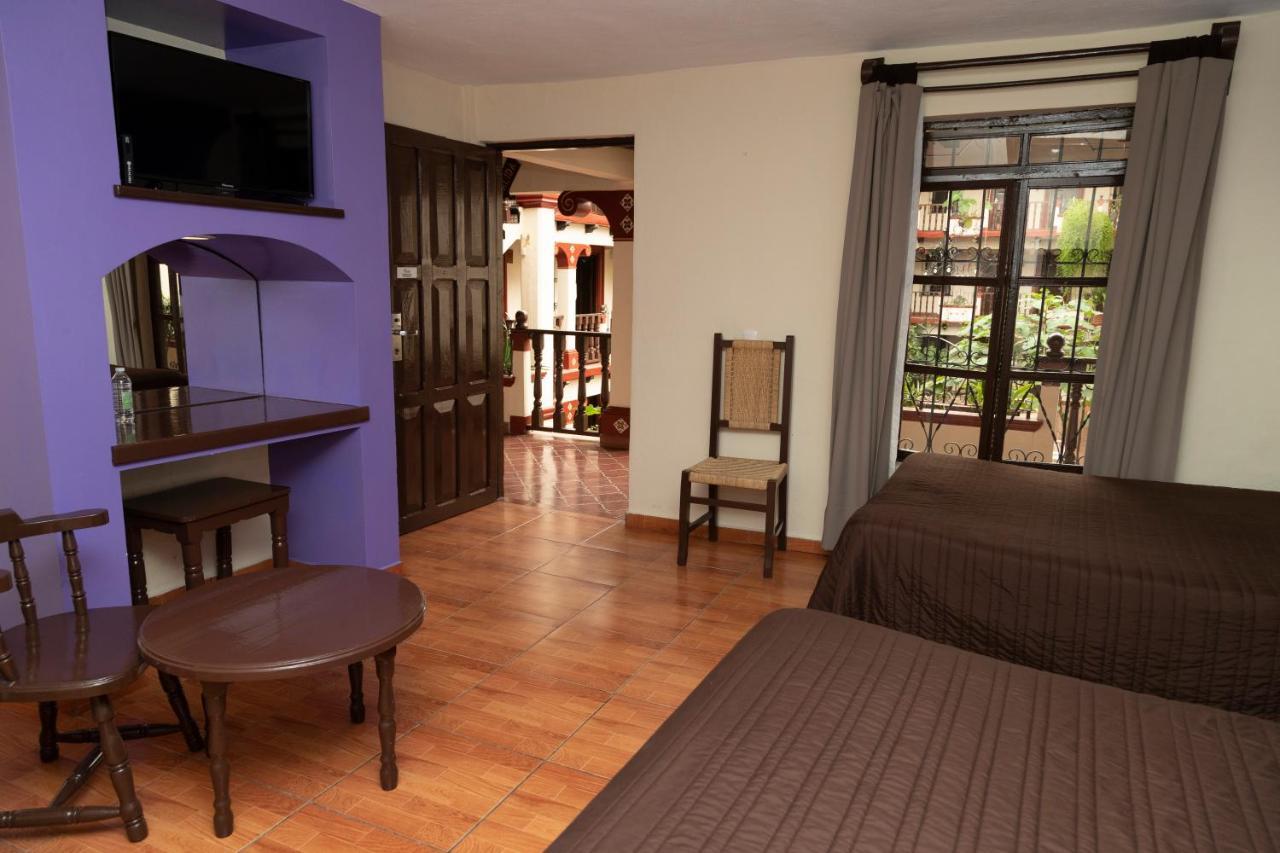 Hotel D'Monica San Cristóbal de Las Casas Eksteriør billede