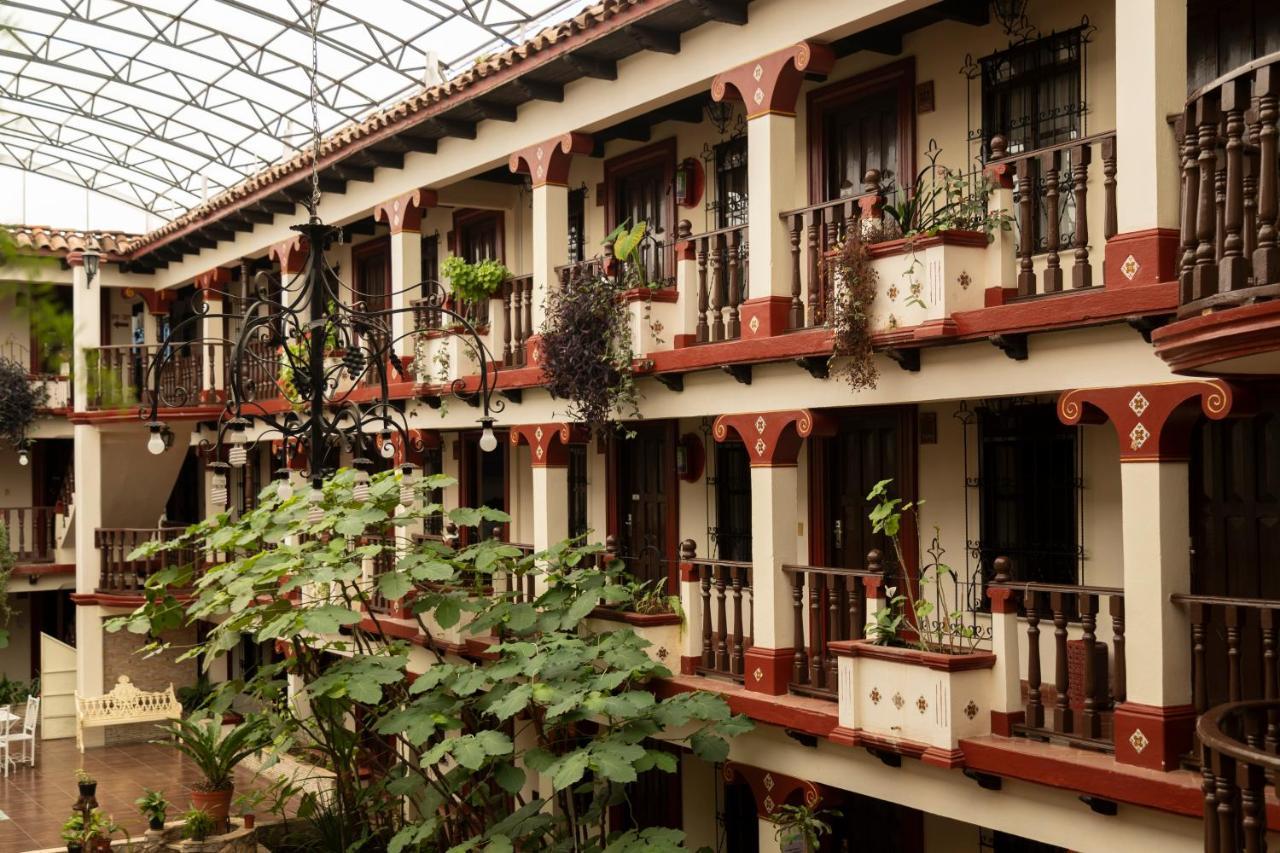 Hotel D'Monica San Cristóbal de Las Casas Eksteriør billede