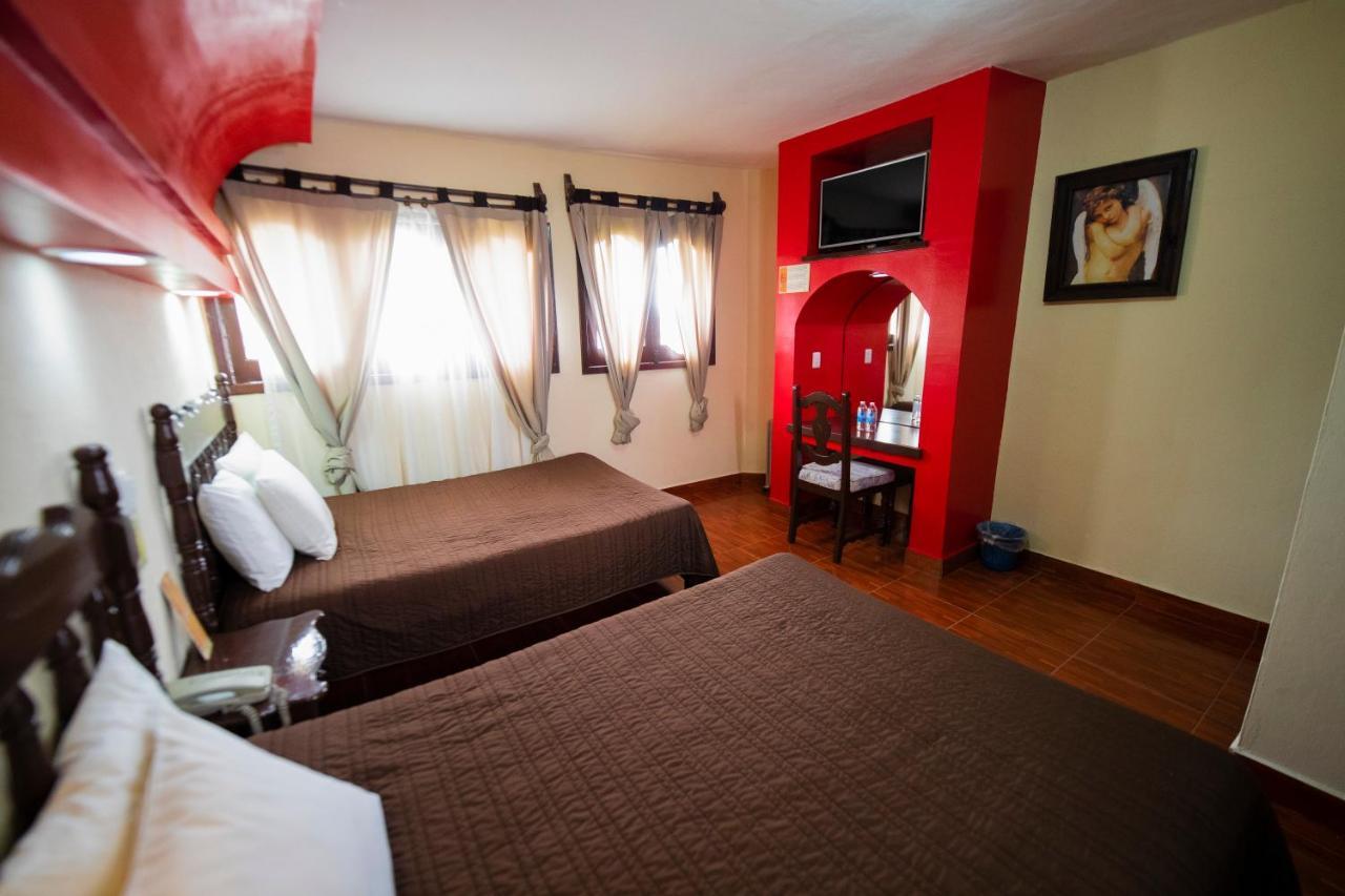 Hotel D'Monica San Cristóbal de Las Casas Eksteriør billede